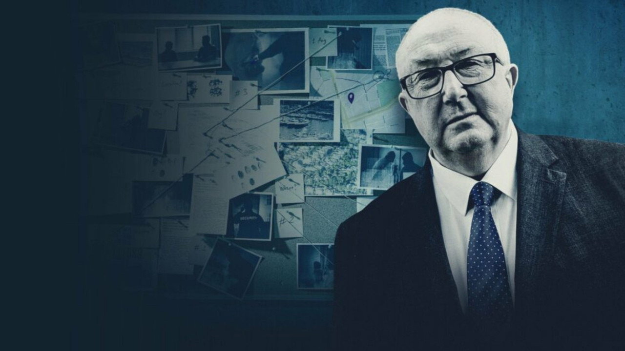 The Real Manhunter backdrop