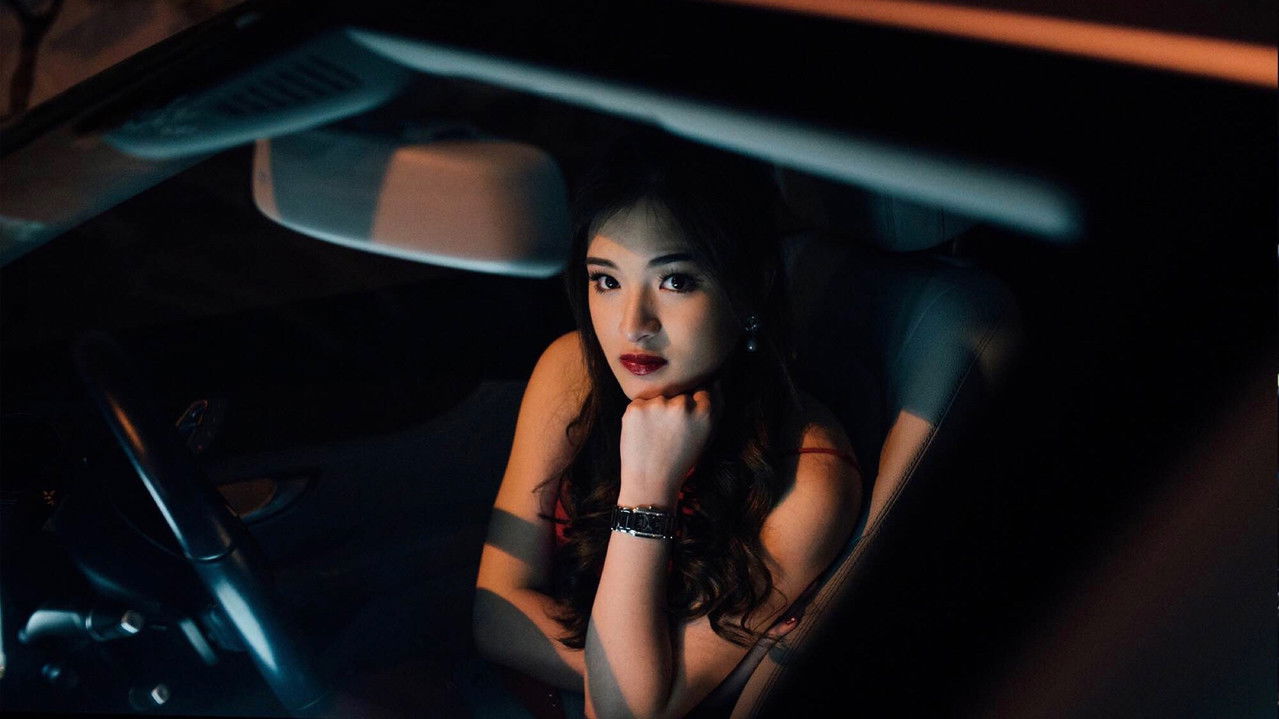 I Hate You, I Love You backdrop