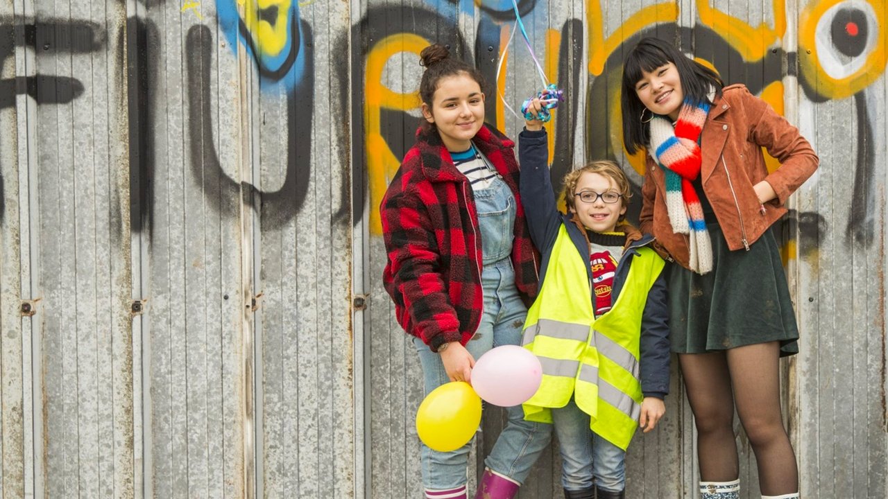 Les Copains d'abord backdrop