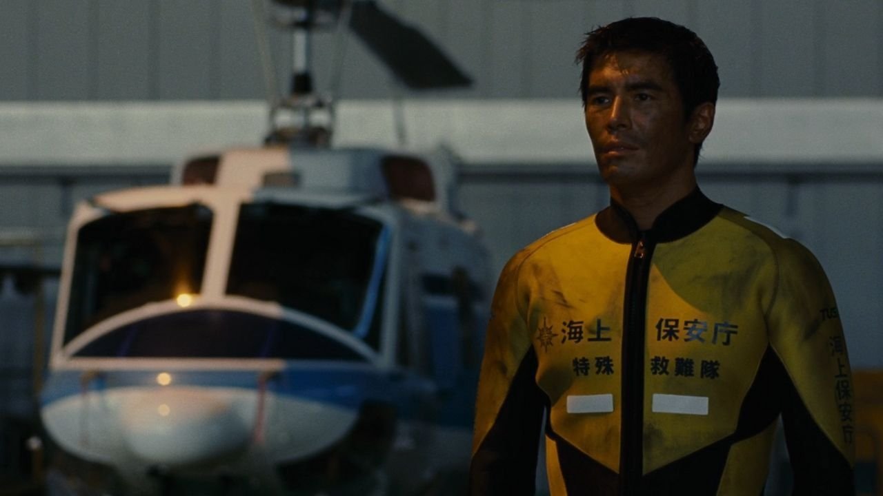 Brave Hearts: Umizaru backdrop