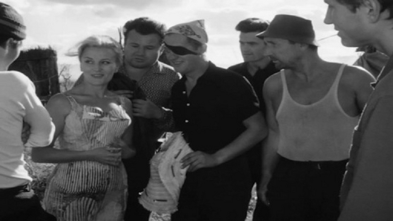 Mężczyźni na wyspie backdrop