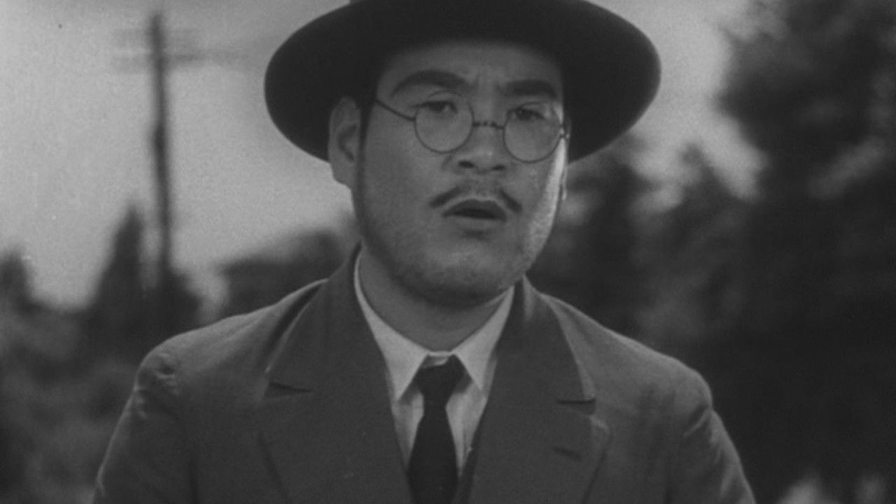 Flunky, Work Hard! backdrop