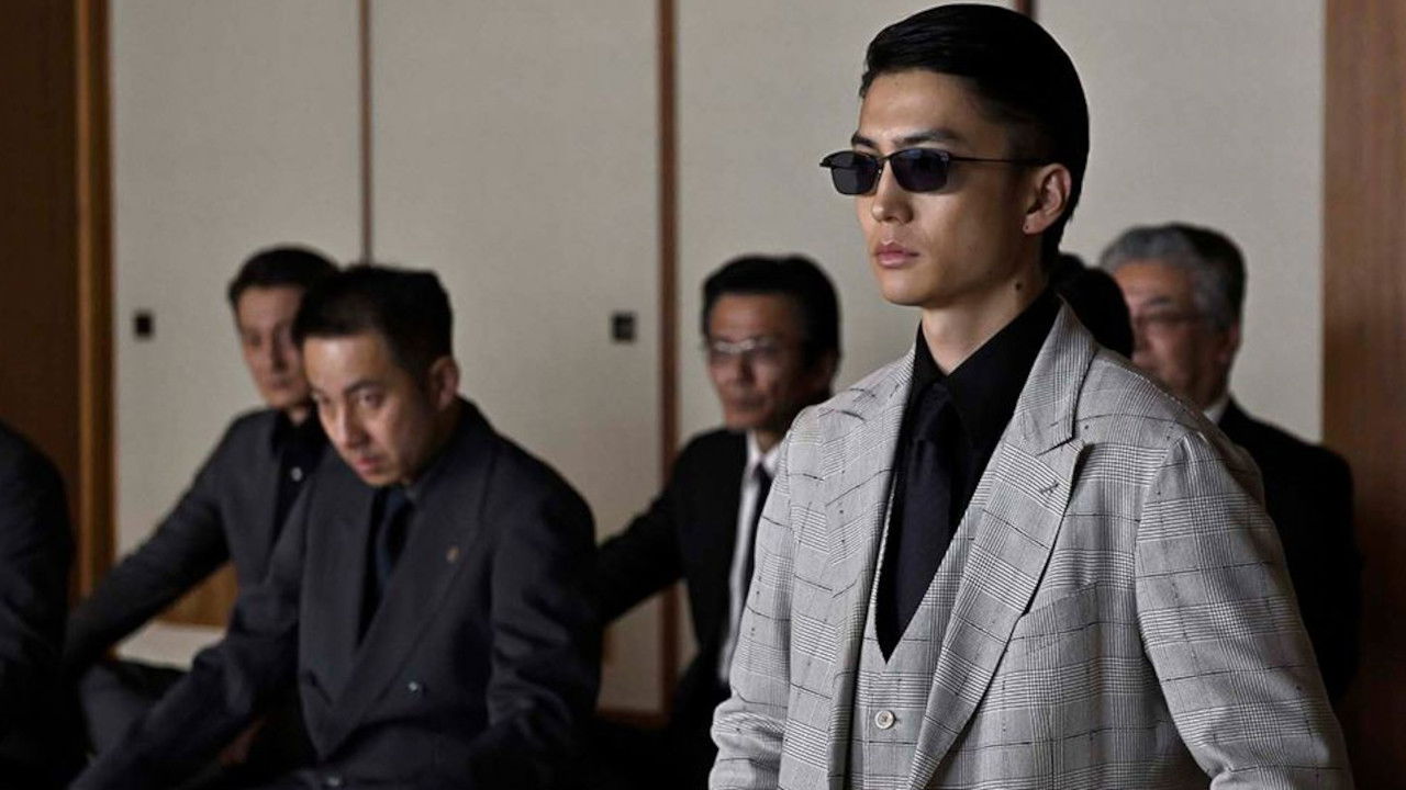 The Quiet Yakuza -Part 2 backdrop