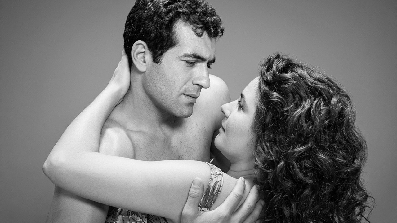 Sokak Kızı backdrop