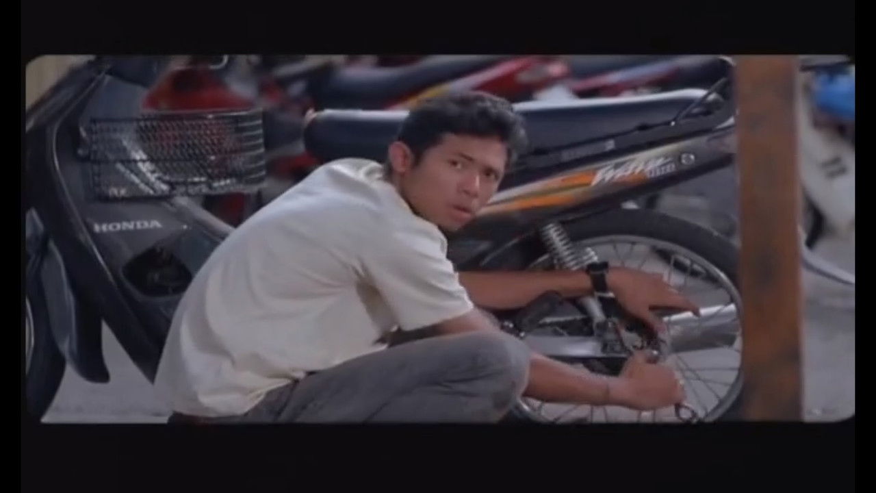 Lu Pikirlah Sendiri De Movie backdrop