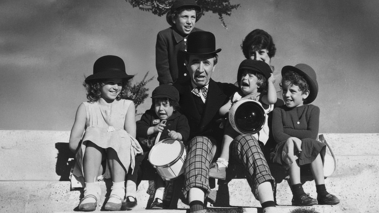 Memiş İş Peşinde backdrop