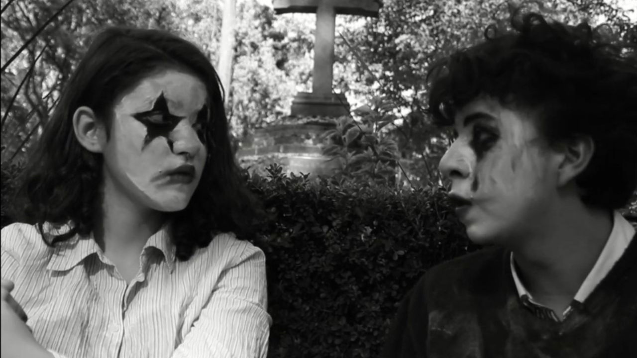 ¡RÍE, PAYASO! backdrop