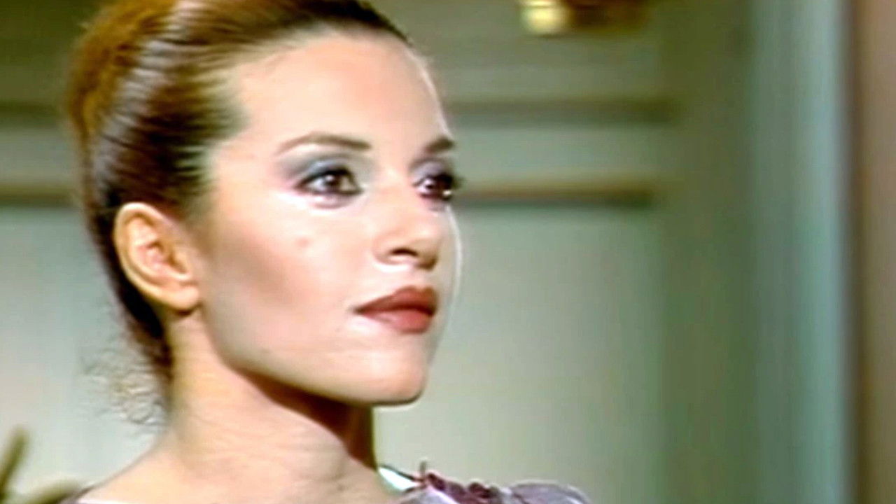 Rosa de lejos backdrop