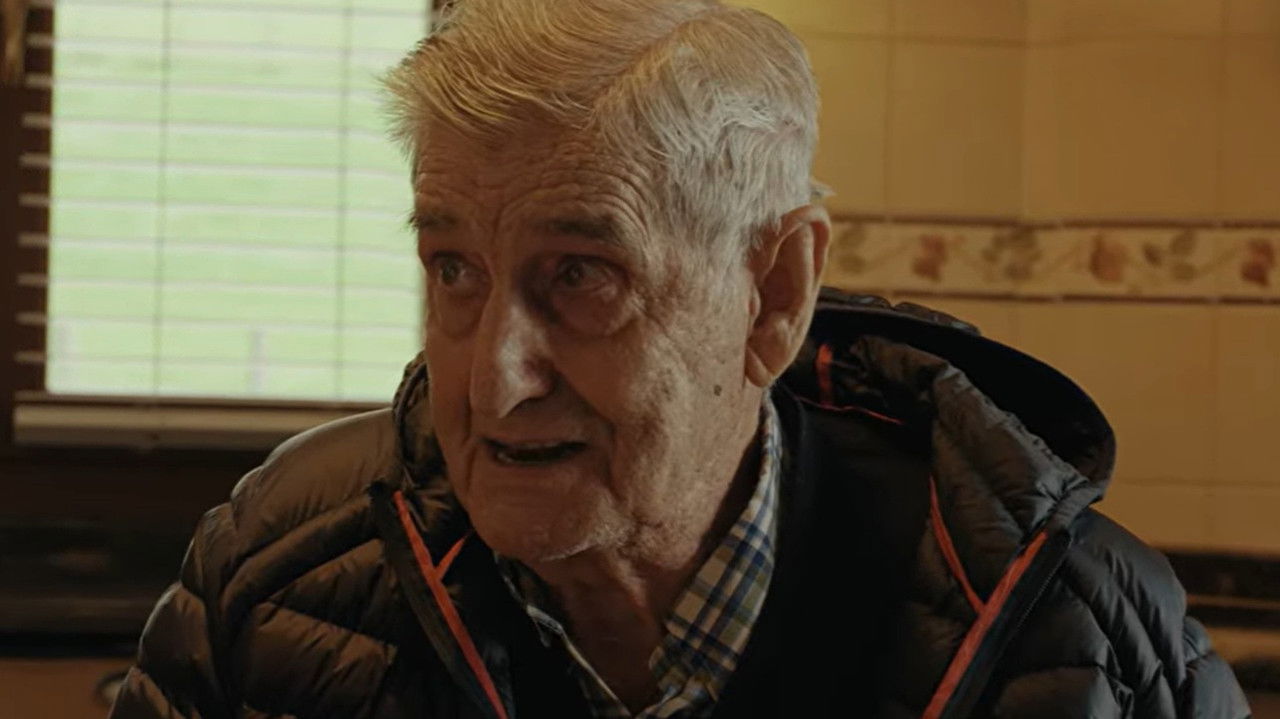 Eraman Zutela backdrop