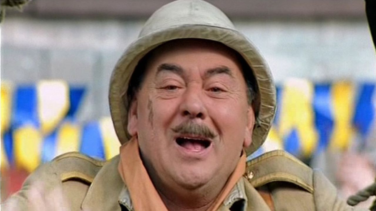 Tartarin of Tarascon backdrop