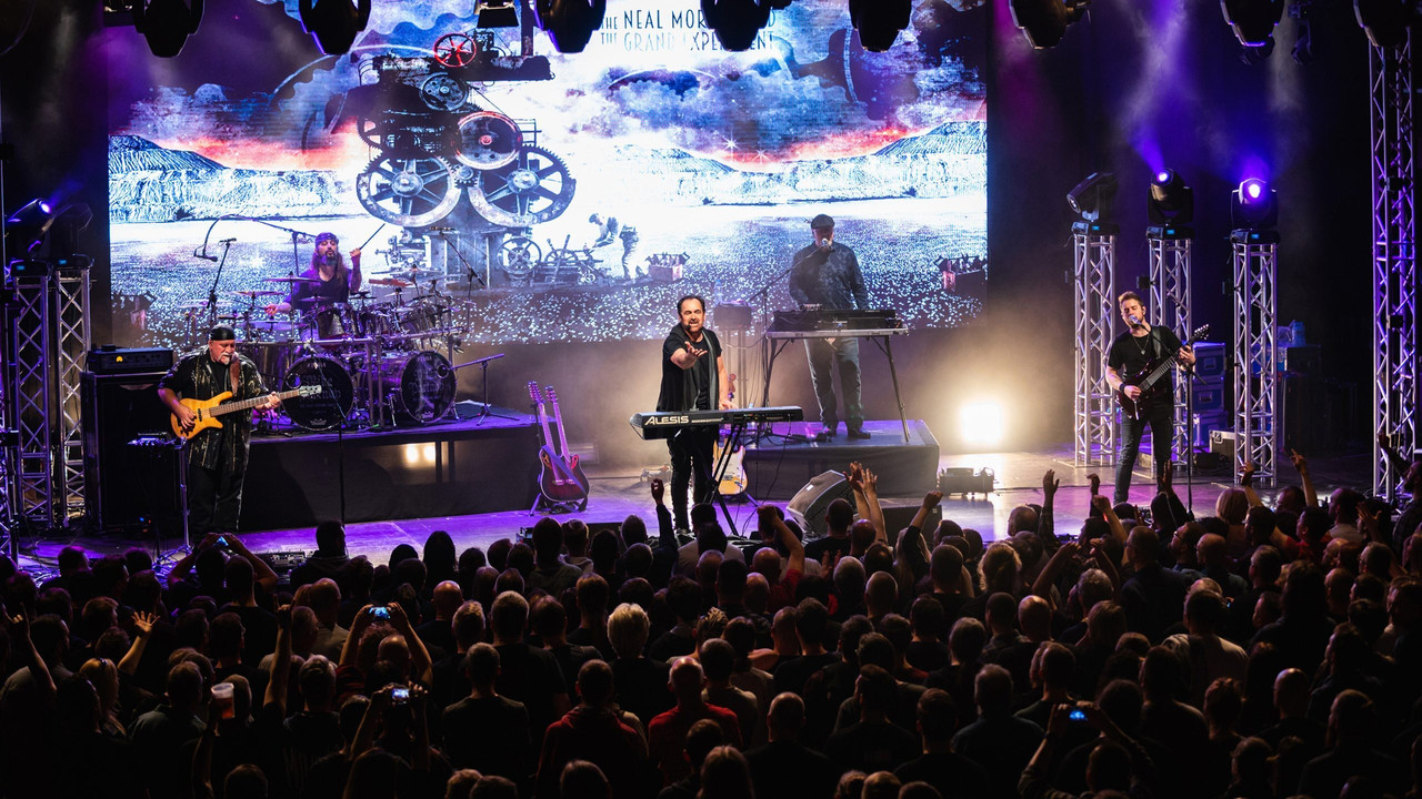 The Neal Morse Band: Alive Again backdrop