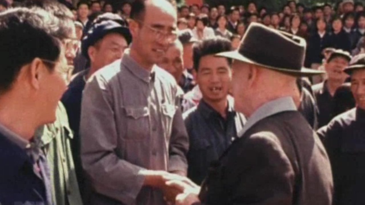 Gung Ho - Rewi Alley of China backdrop