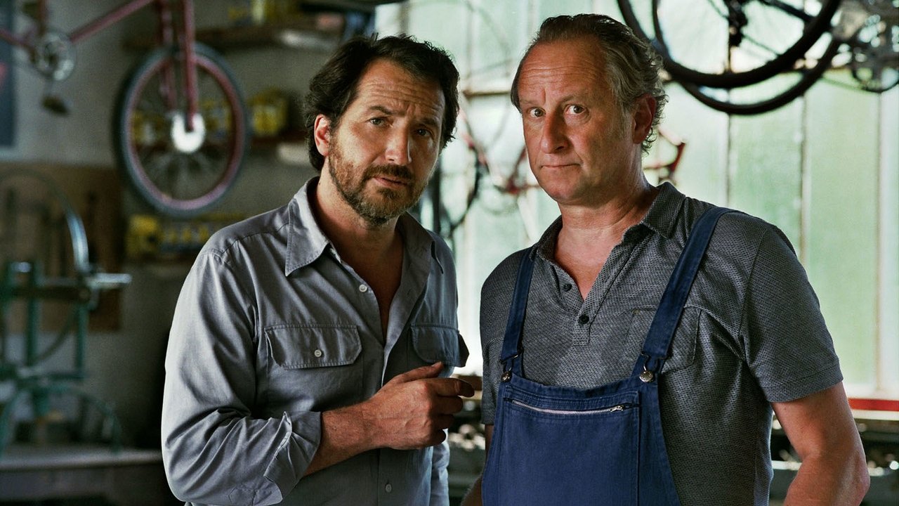 Raoul Taburin backdrop