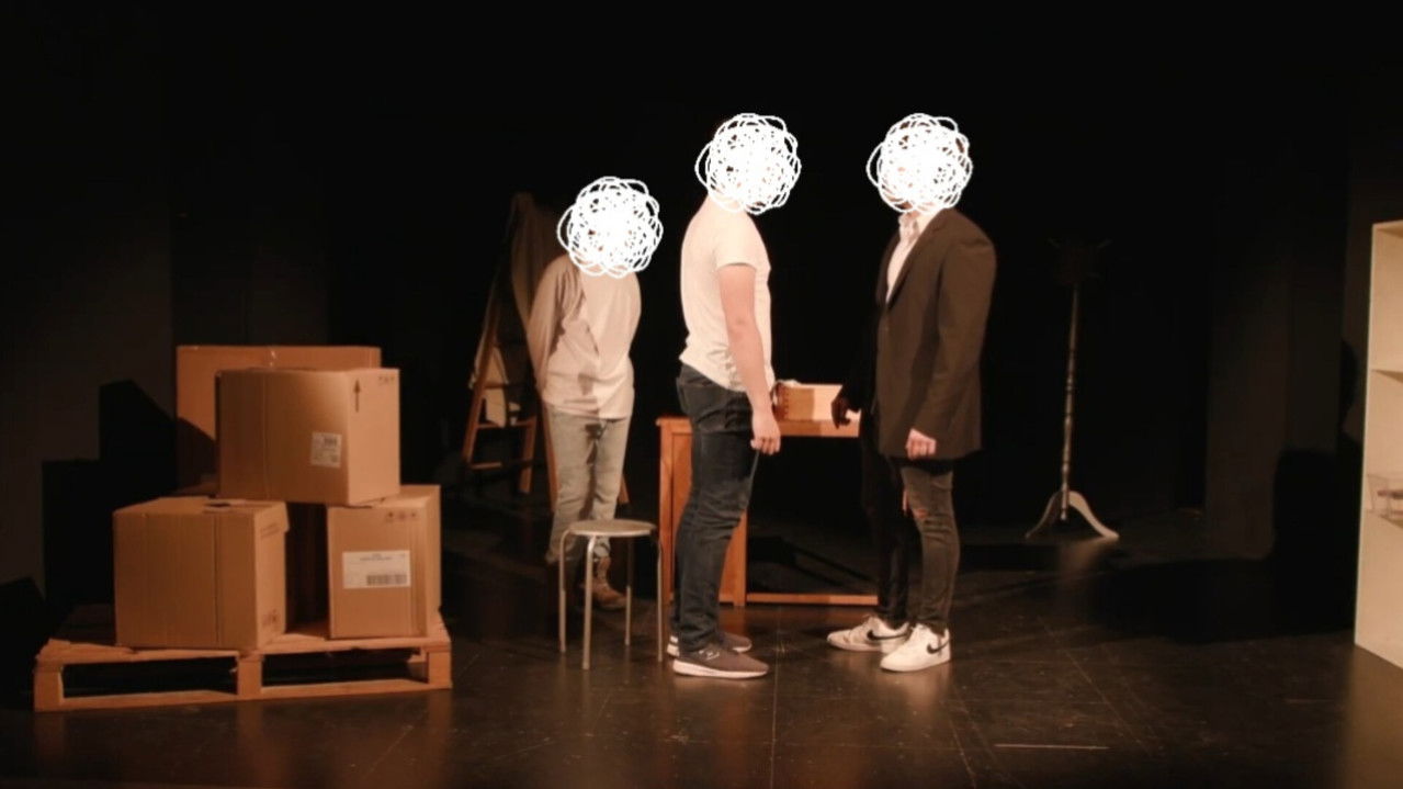 Todos los días son ayer backdrop