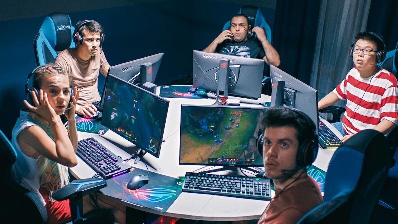 Good Game: The Beginning backdrop