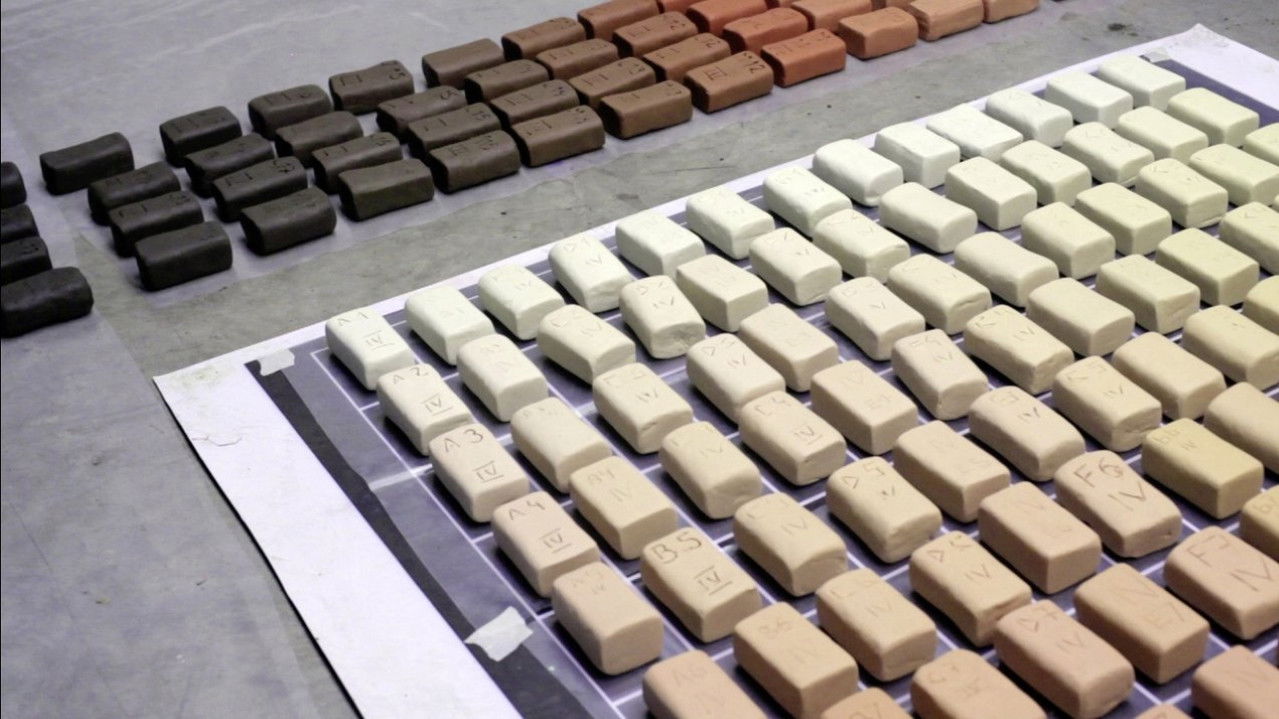 Mondongo I: The Tightrope Walker backdrop