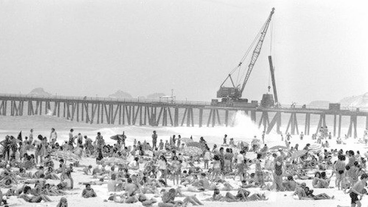 Dunas do Barato backdrop