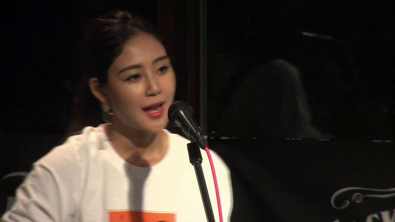 Nagisa no koibito tachi backdrop