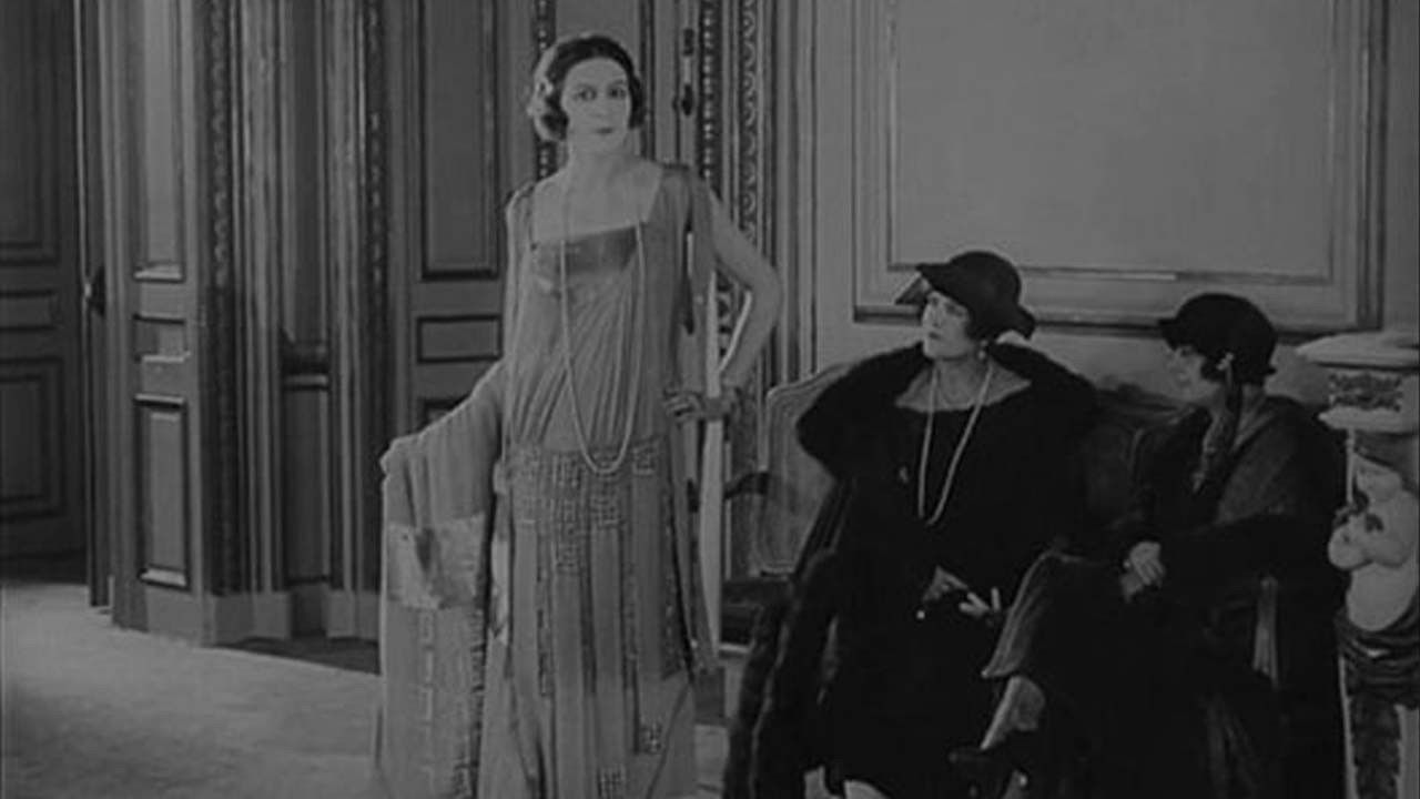 On demande un mannequin backdrop