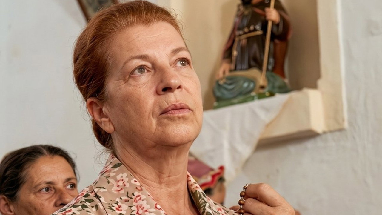 O Todo Poderoso backdrop