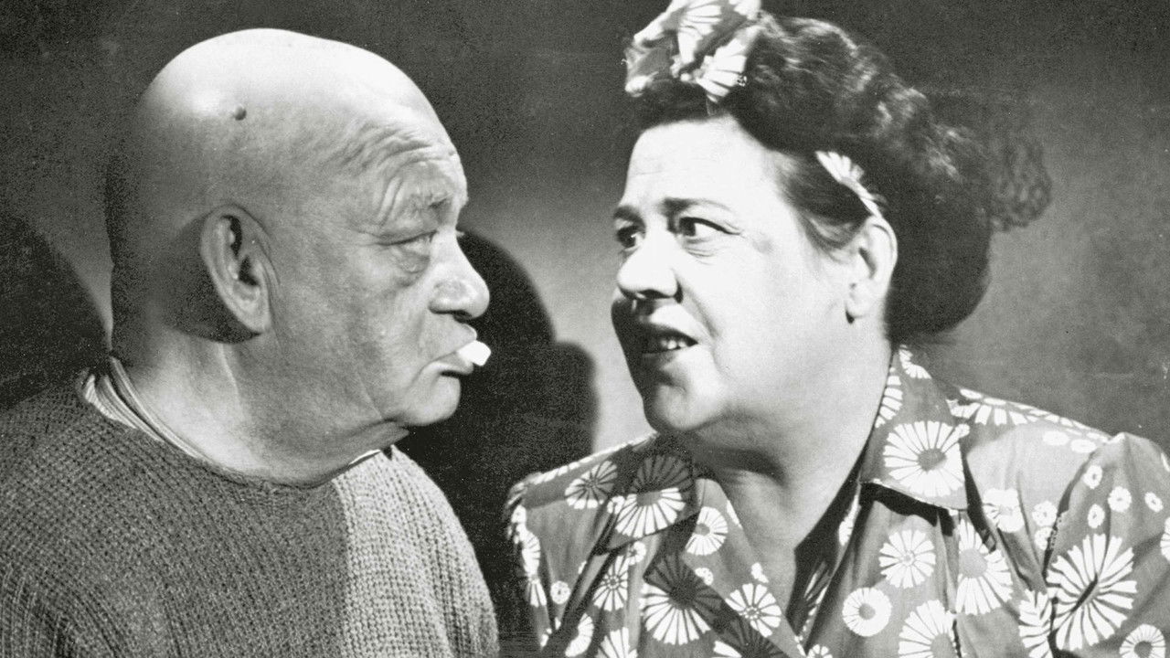 Me tulemme taas backdrop