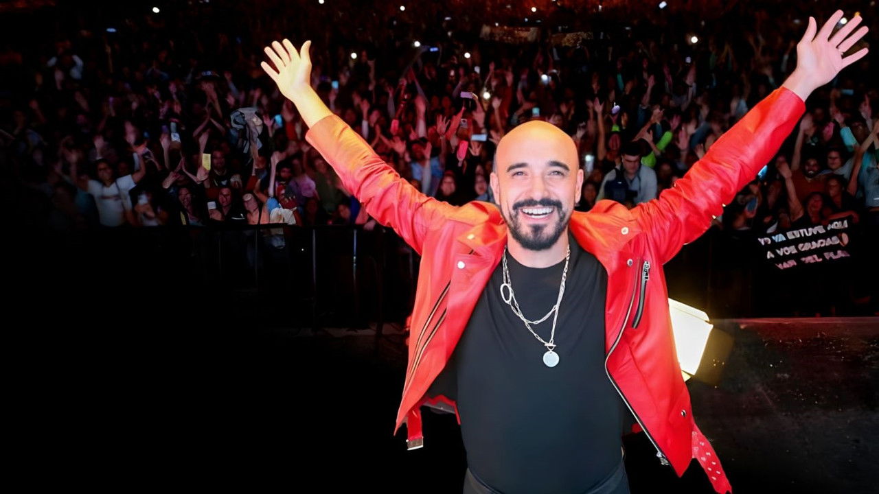 Abel Pintos | Amores y Rarezas backdrop