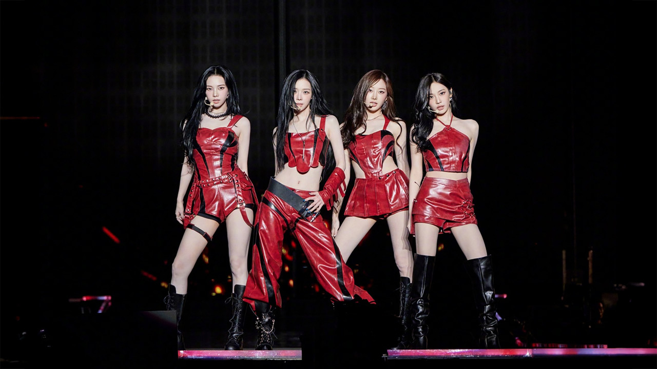 2025 aespa LIVE TOUR - SYNK : aeXIS LINE - in SEOUL backdrop