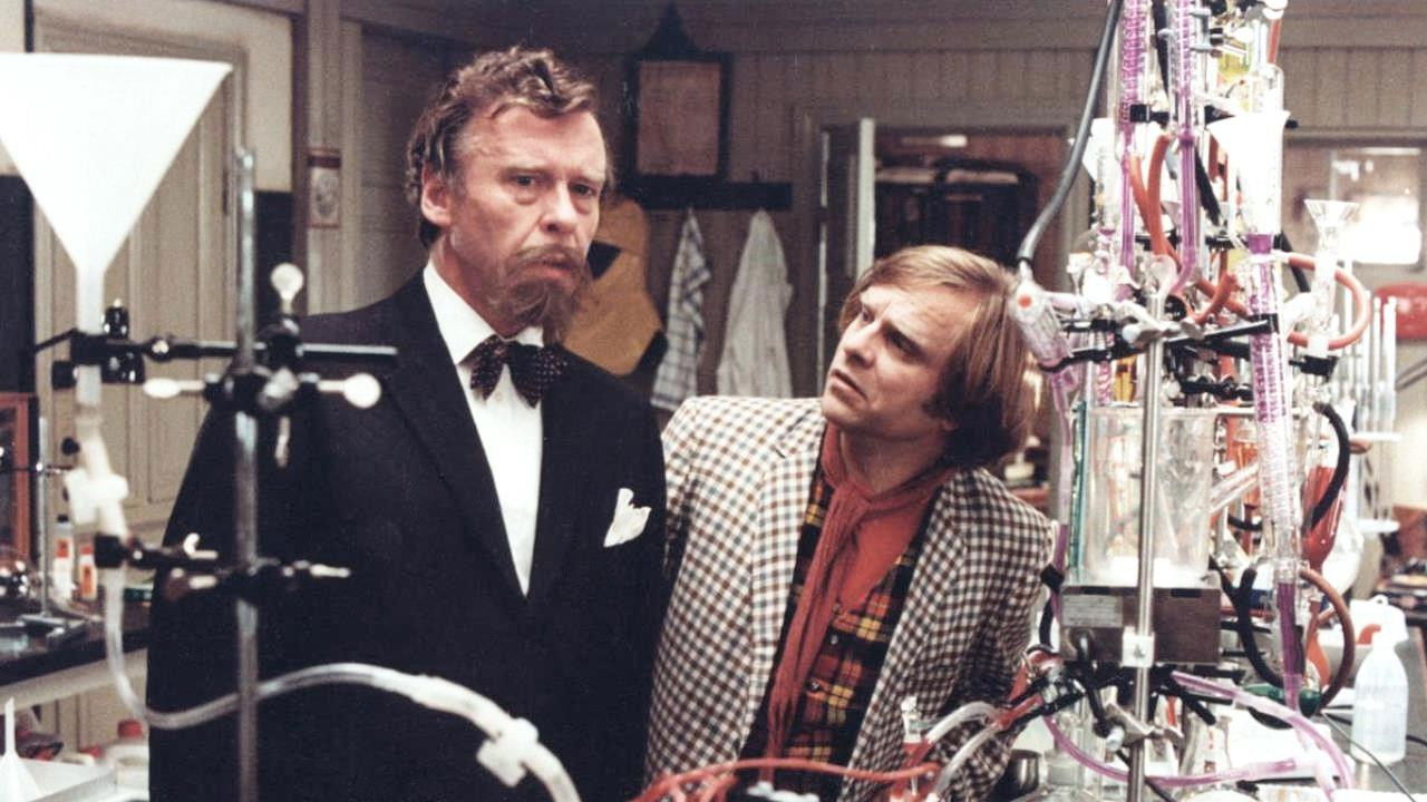 Kurt & Valde backdrop