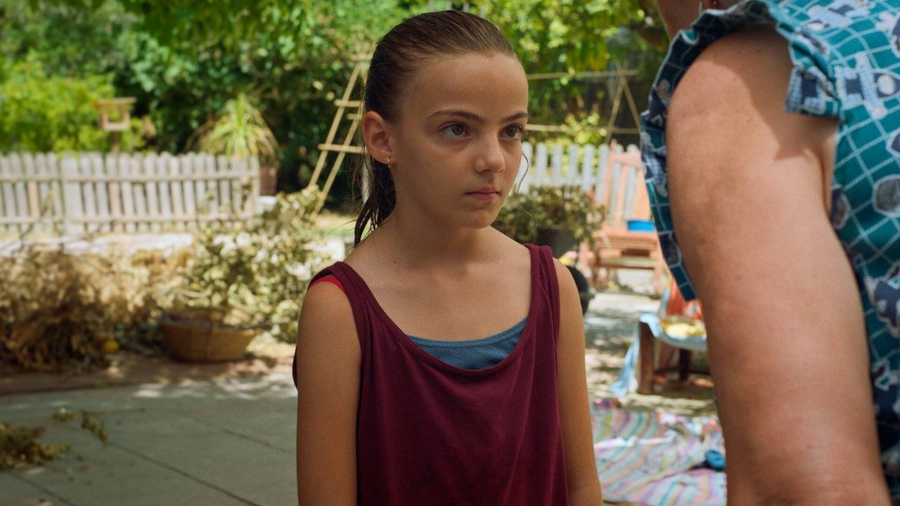 Mentiste, Amanda backdrop