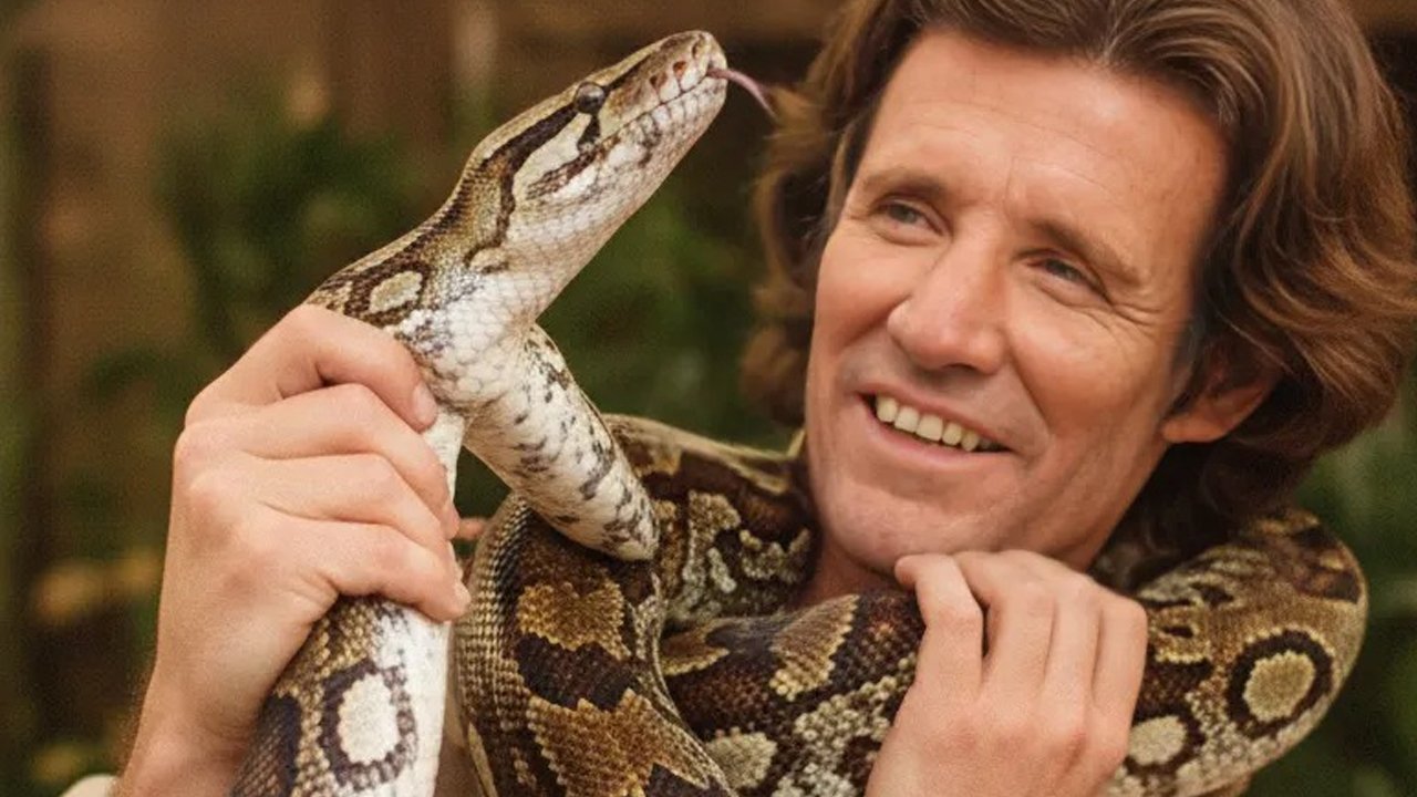 Expedition: Danger backdrop