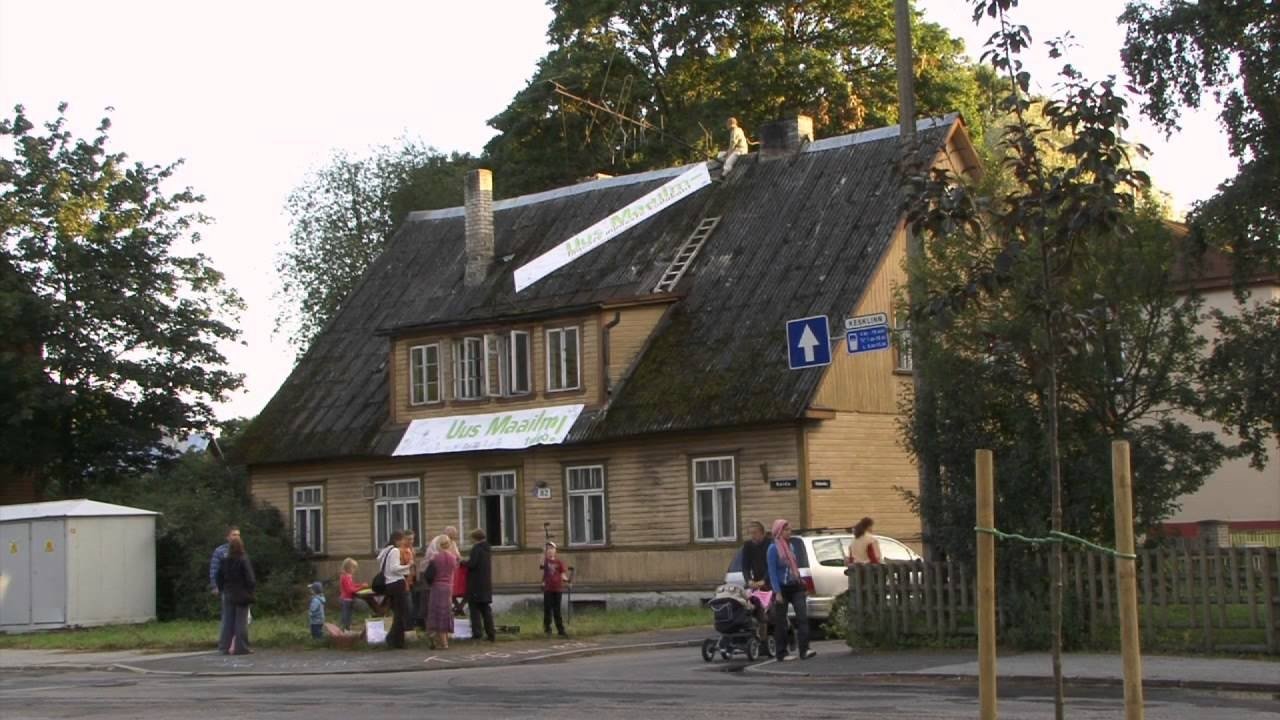 The New World backdrop