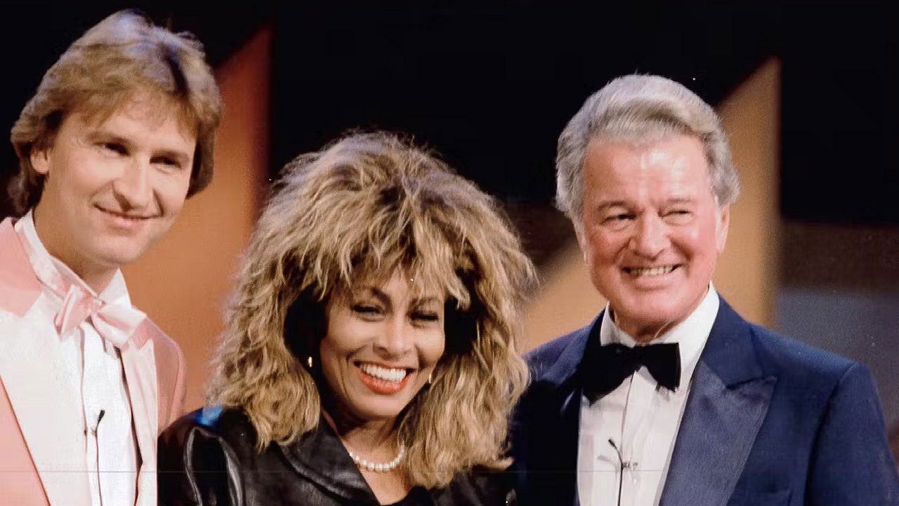 Obs 86 - Show backdrop