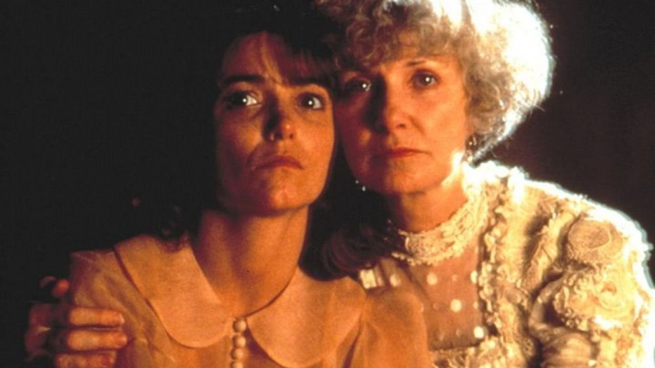 The Glass Menagerie backdrop