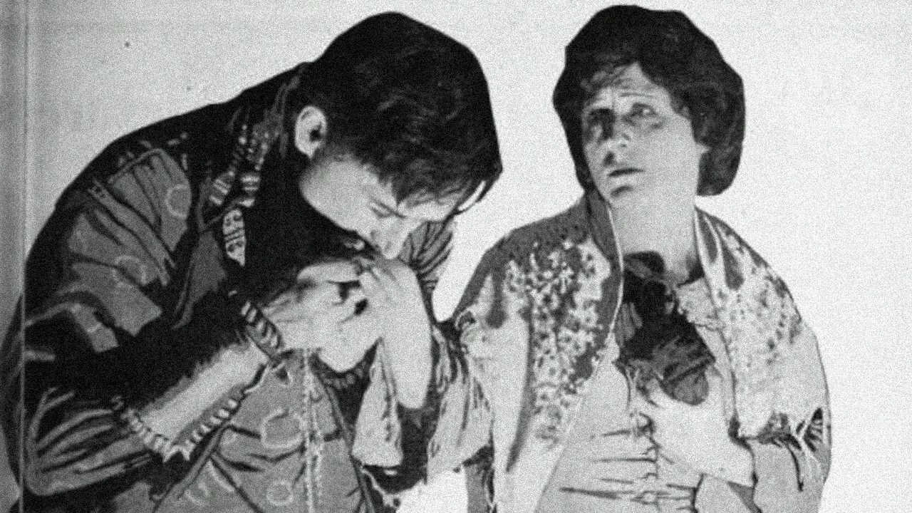 Travelin' On backdrop