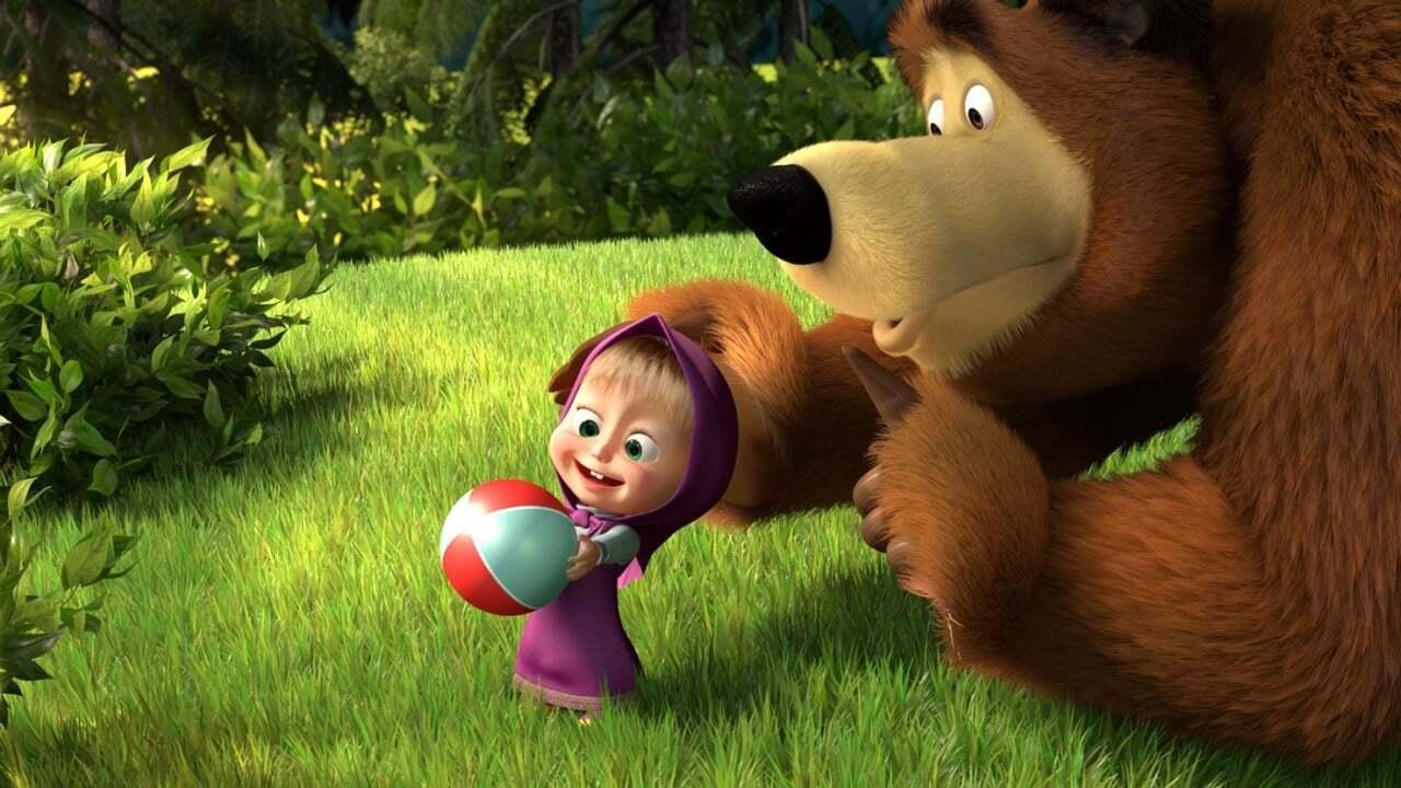 Masha and the Bear - To the Cinema backdrop