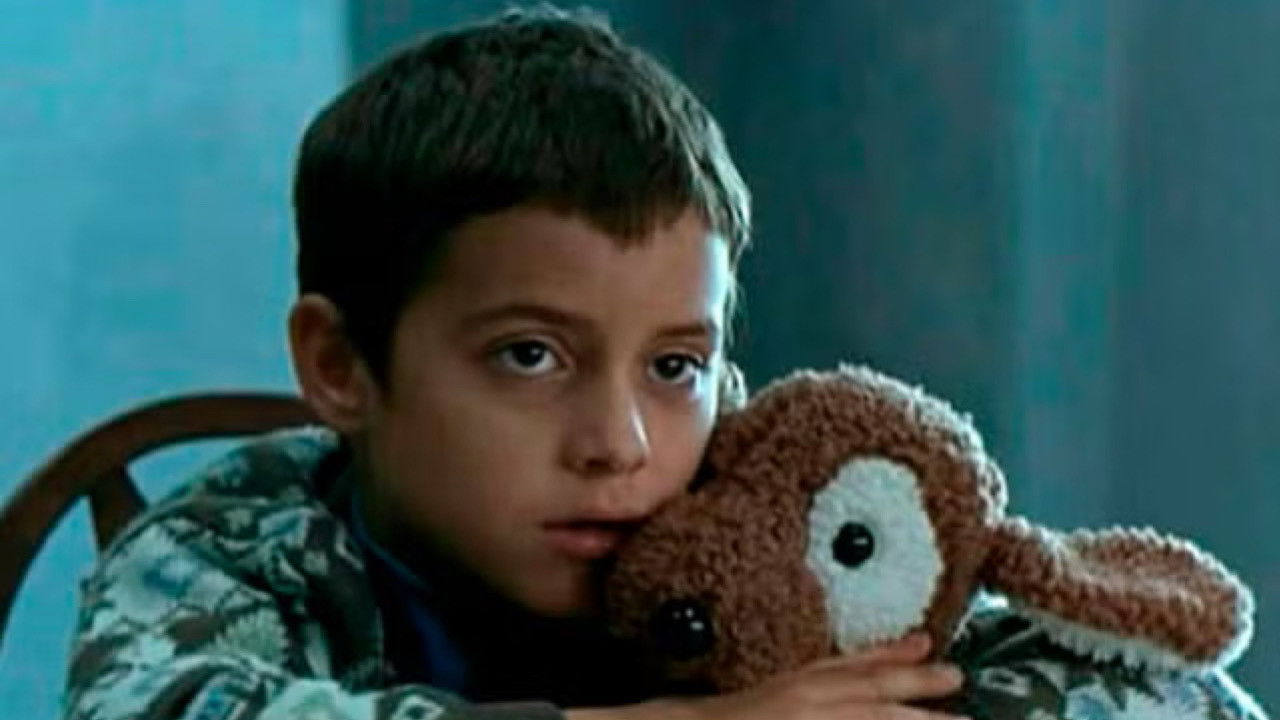 L’arbre de les cireres backdrop