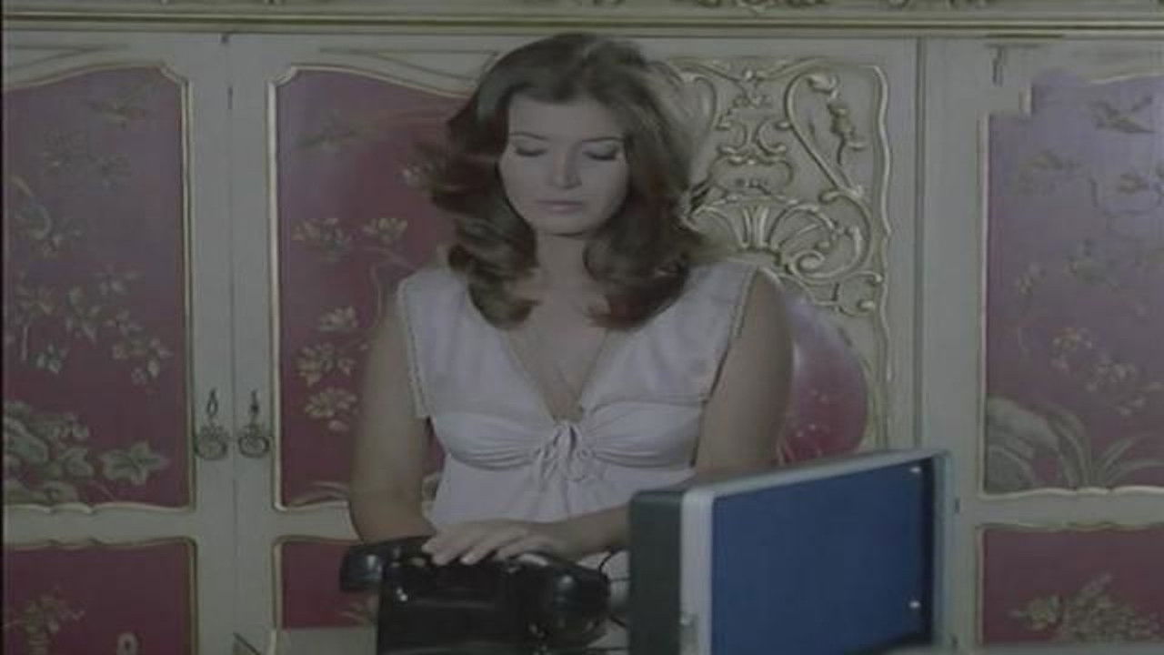 كم أنت حزين أيها الحب backdrop