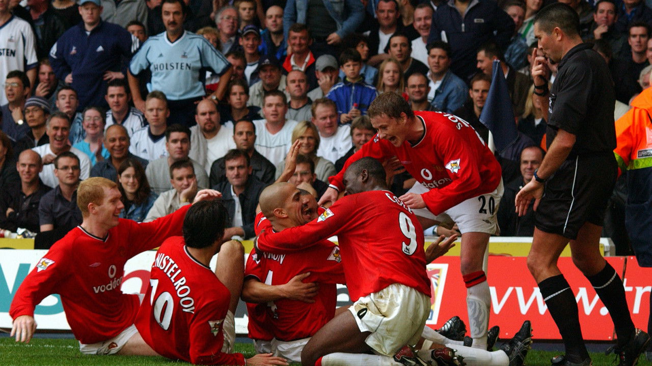 Manchester United: The Official History 1878-2002 backdrop