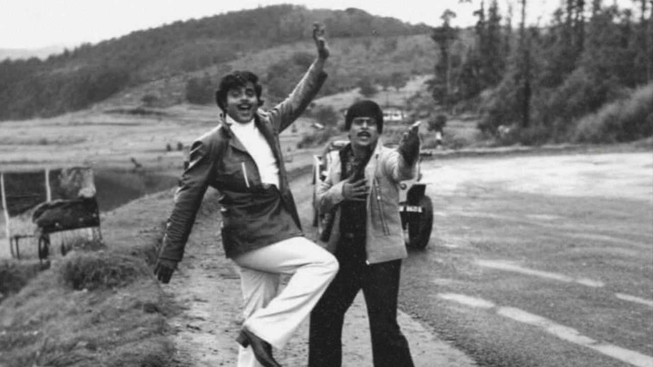 Bhari Bharjari Bete backdrop