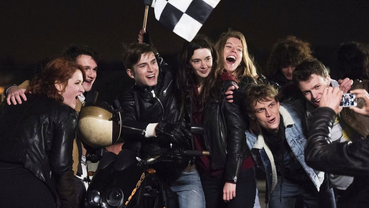 Un ciel radieux backdrop