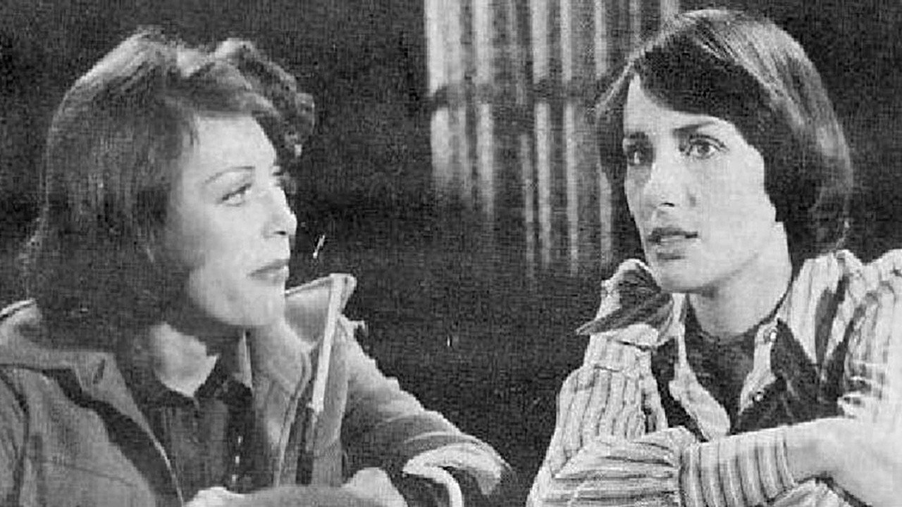 Extraño en su pueblo backdrop