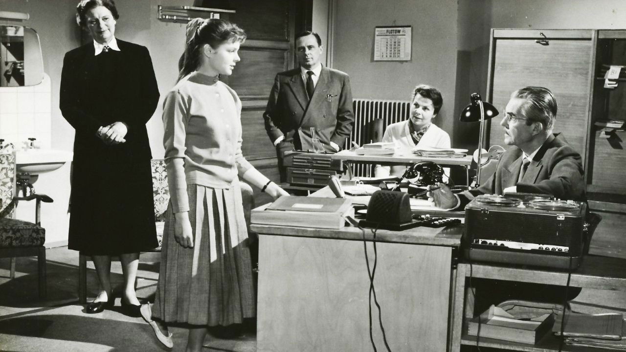 Schmutziger Engel backdrop