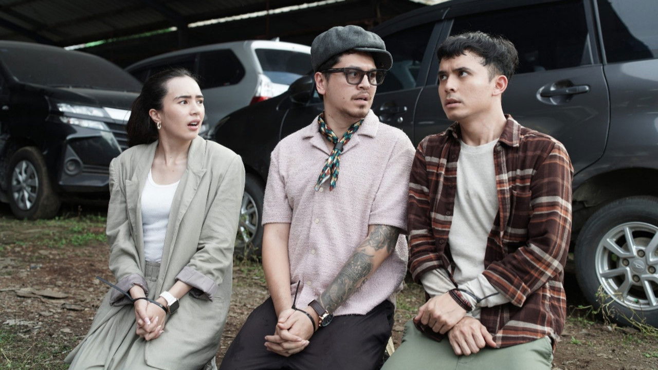 The Ultimate Actor backdrop