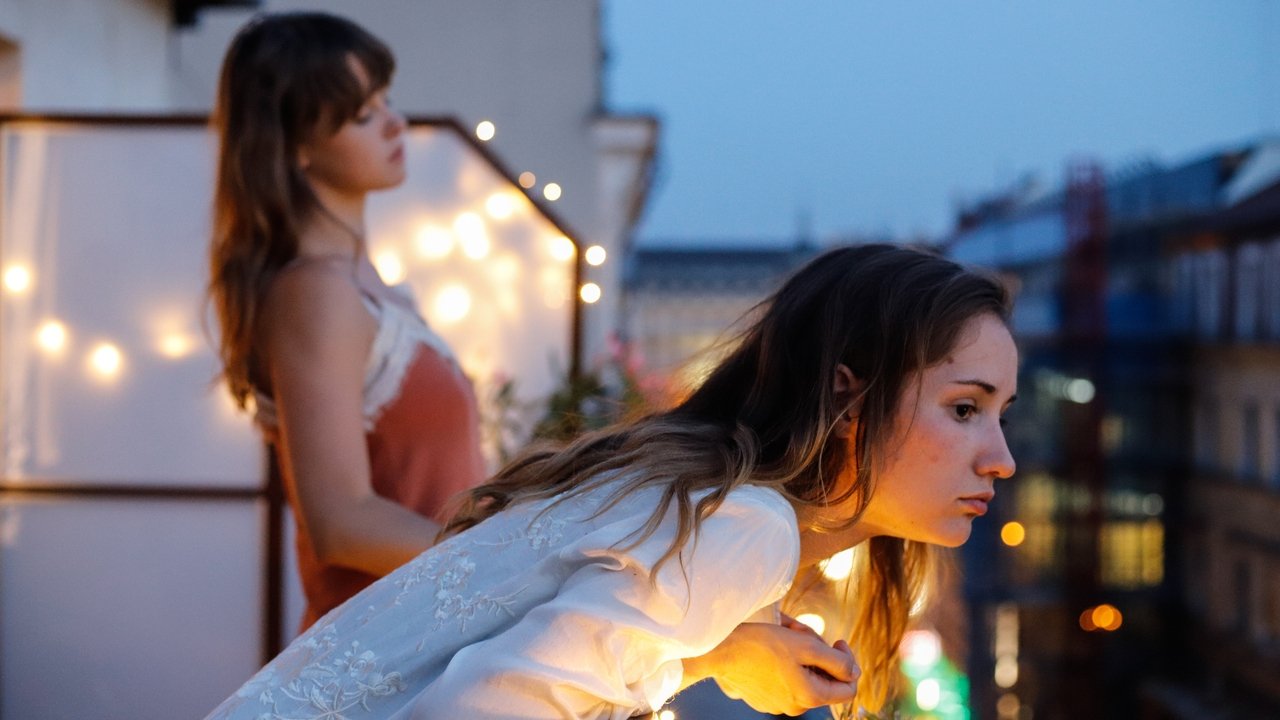 George the Dog, Refugee backdrop