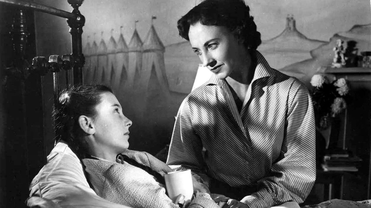 Trouble in the Glen backdrop