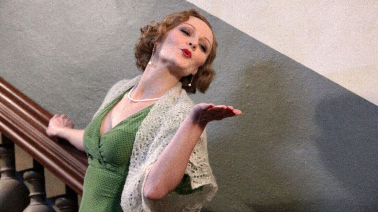 Living Images backdrop