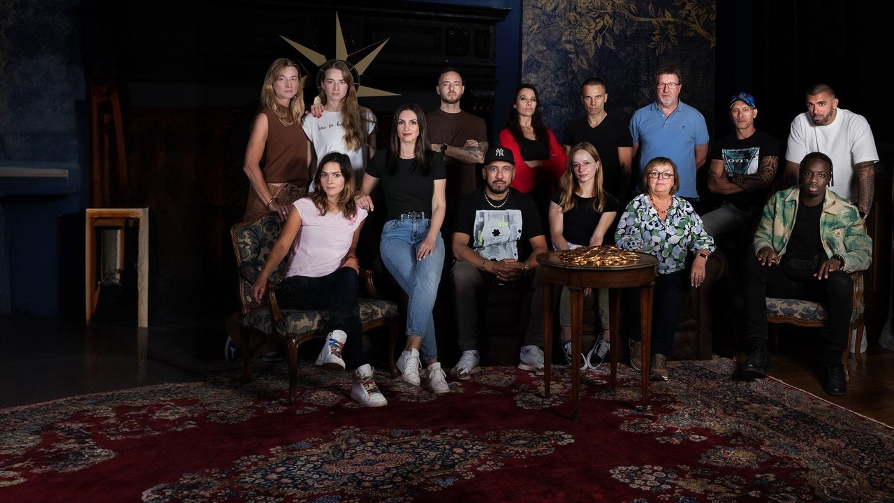 Les traîtres backdrop