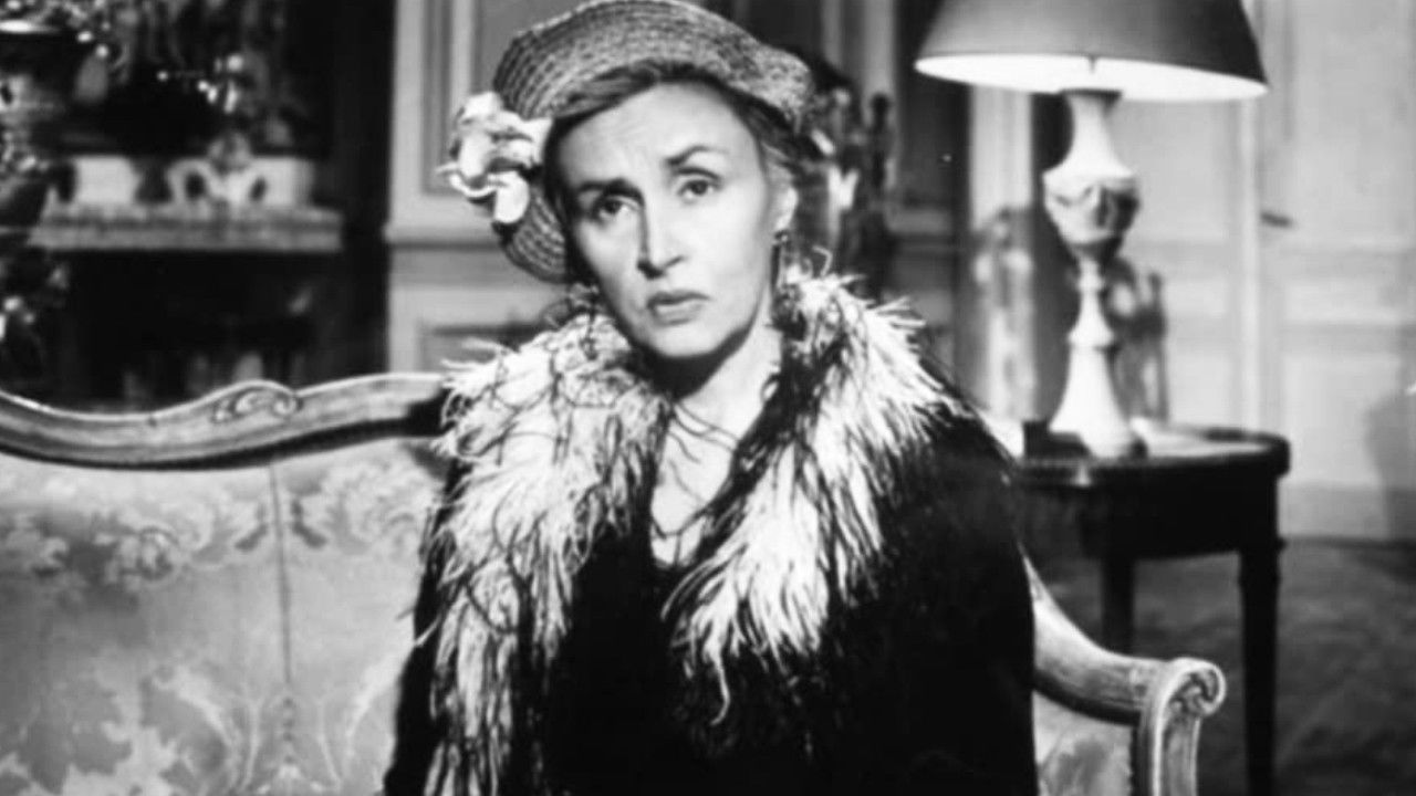 Love Never Dies backdrop