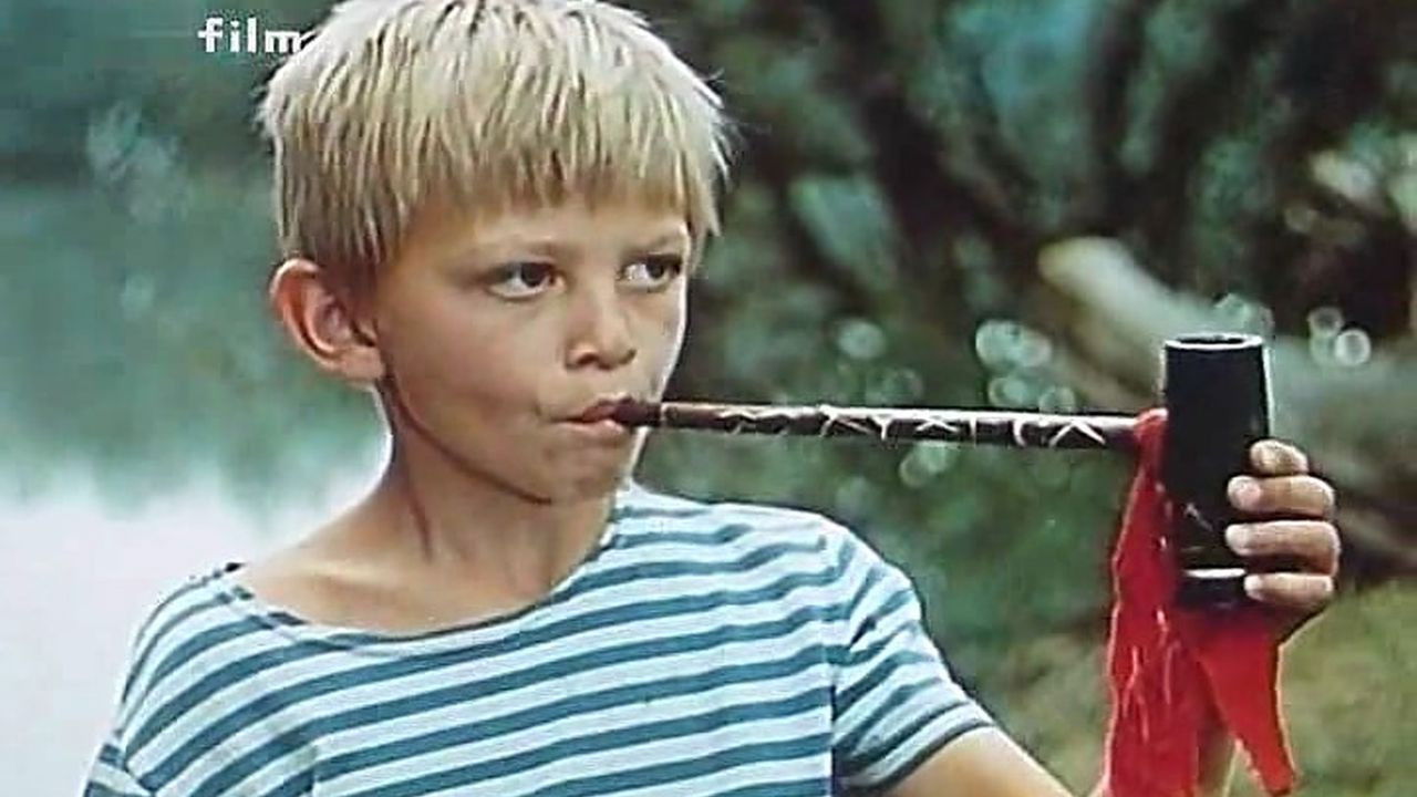 Captain Korda backdrop