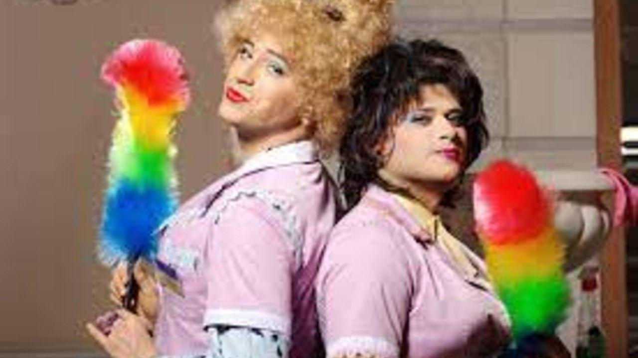 Fayna Ukraina backdrop